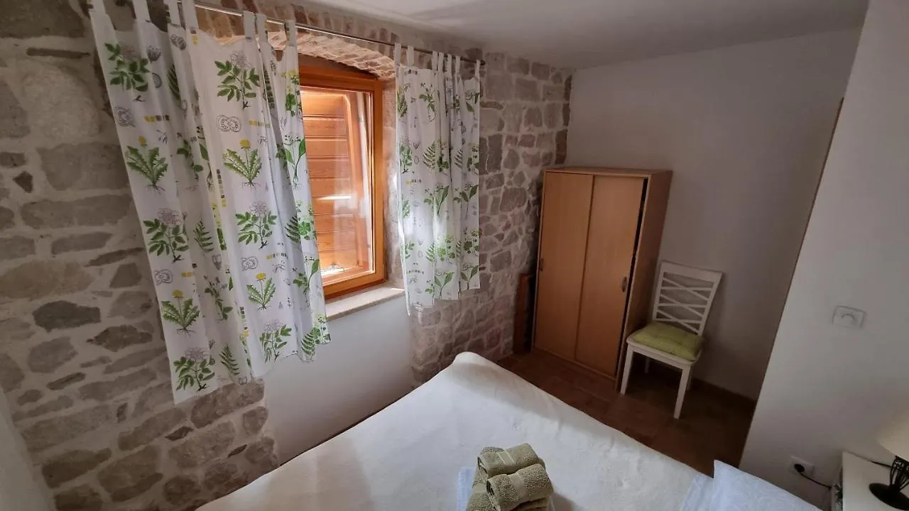 Rotondo Apartments Kastela