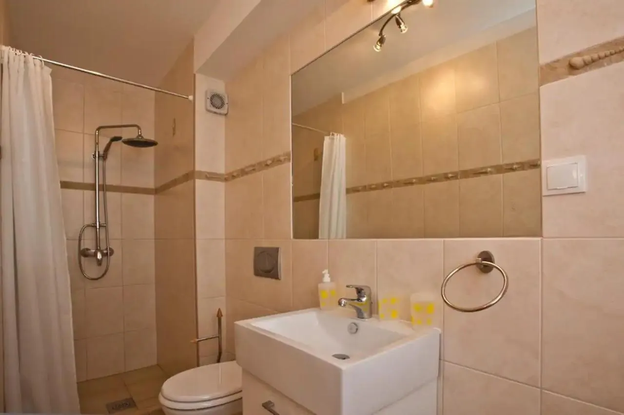 Rotondo Apartments Kastela